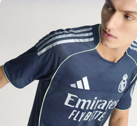 Maillot Real Madrid Away 25/26 version joueur