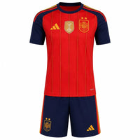 T-shirt et short Enfant Espagne Home 26/27 avec deux étoiles et l'écusson de champion du monde