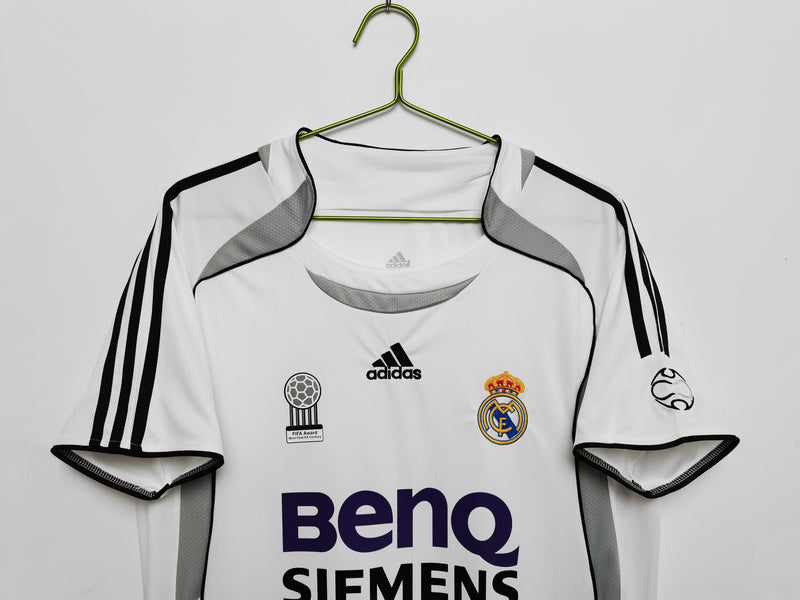 Maillot rétro Real Madrid 2006/07