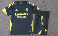 T-shirt et short Real Madrid Enfant 25/26