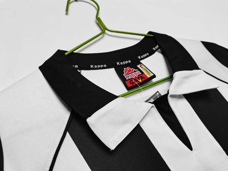 Maillot rétro Juventus 97/98 - manches longues