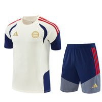 T-shirt et short Bayern Munich pour Enfant 26/27