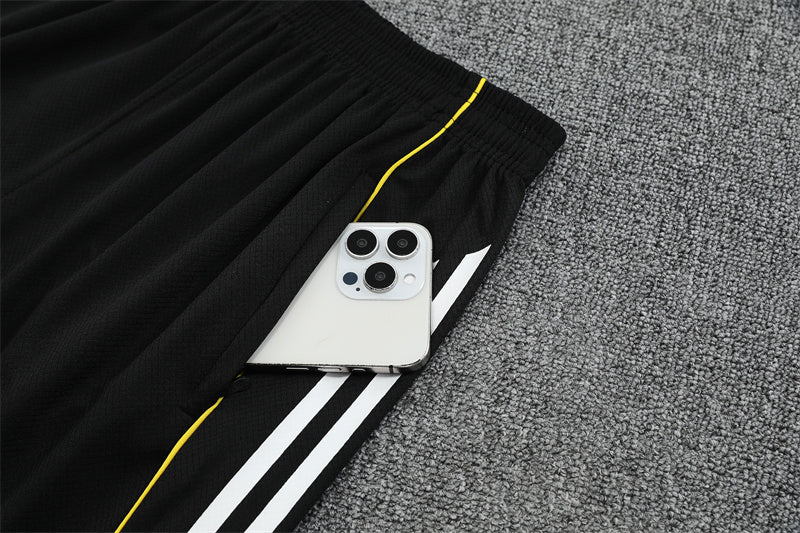 Maillot et short d'entraînement Real Madrid 25/26