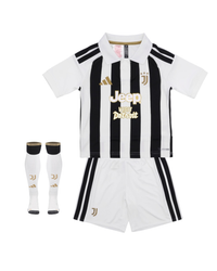 T-shirt et short pour enfants de la Juventus Home 26/27 - Avec des Chaussettes