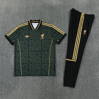 Maillot et Pantalon Liverpool 26/27
