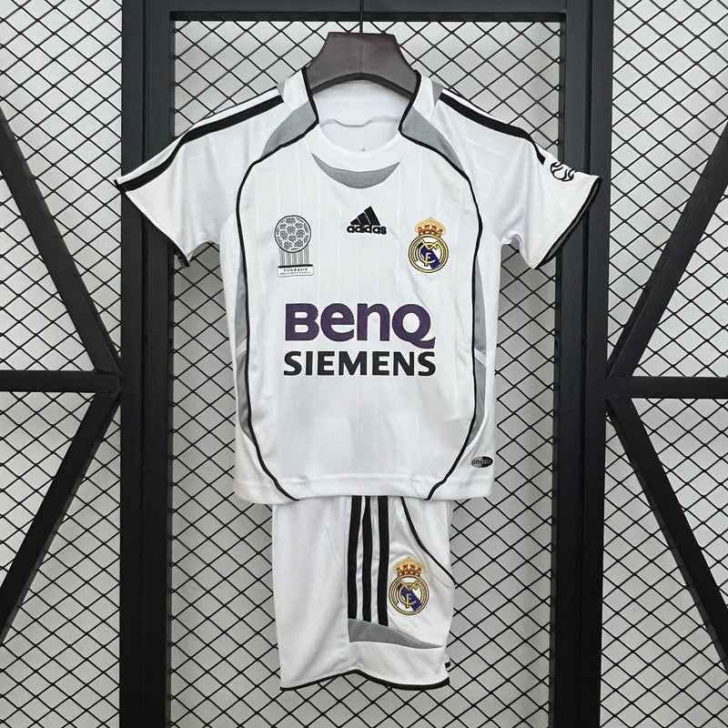 T-shirt et Short Enfant Retro Real Madrid Home 06/07
