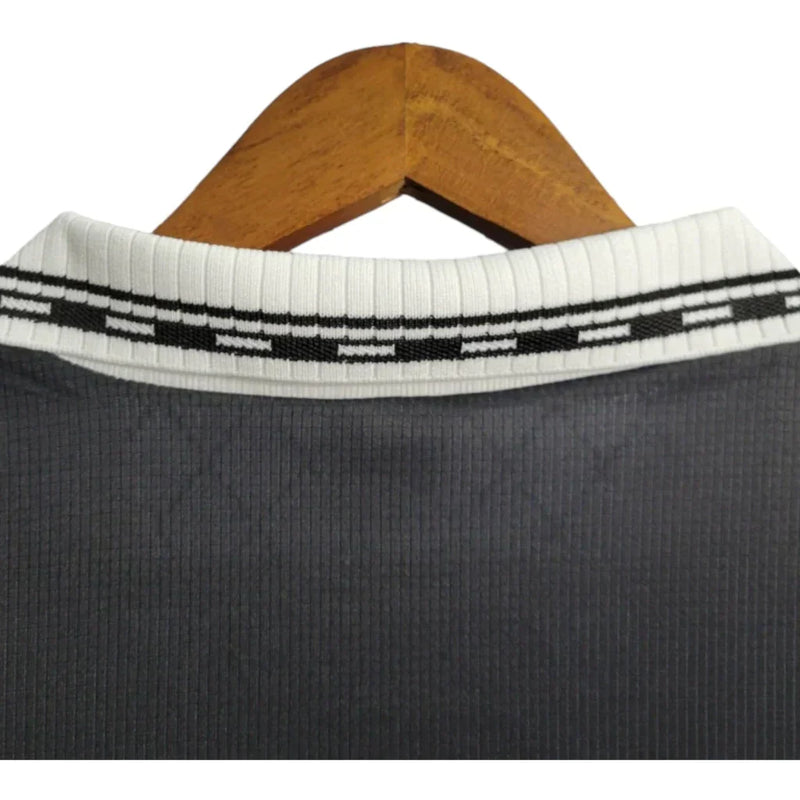 Maillot rétro Real Madrid Away 97/98