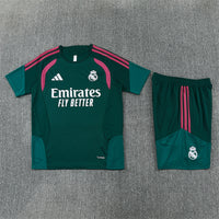 T-shirt et short Real Madrid Enfant 26/27