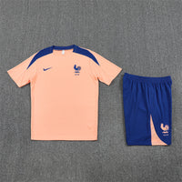 Maillot et short d'entraînement de France 25/26