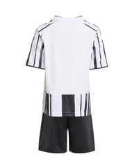 T-shirt et short pour enfants de la Juventus Home 25/26