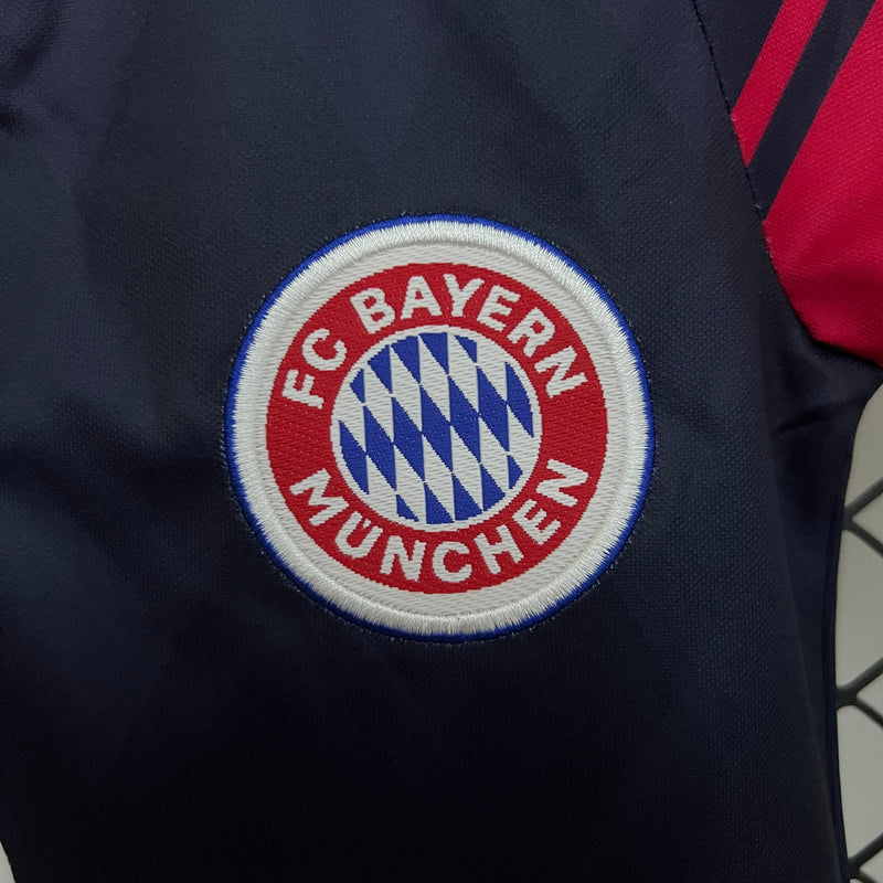 T-shirt et Short Rétro Bayern Munich Home pour Enfant 95/97