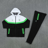 Ensemble de survêtement imperméable Real Betis 25/26.