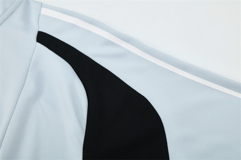 Maillot d'entraînement rétro à manches longues Real Madrid 04/05