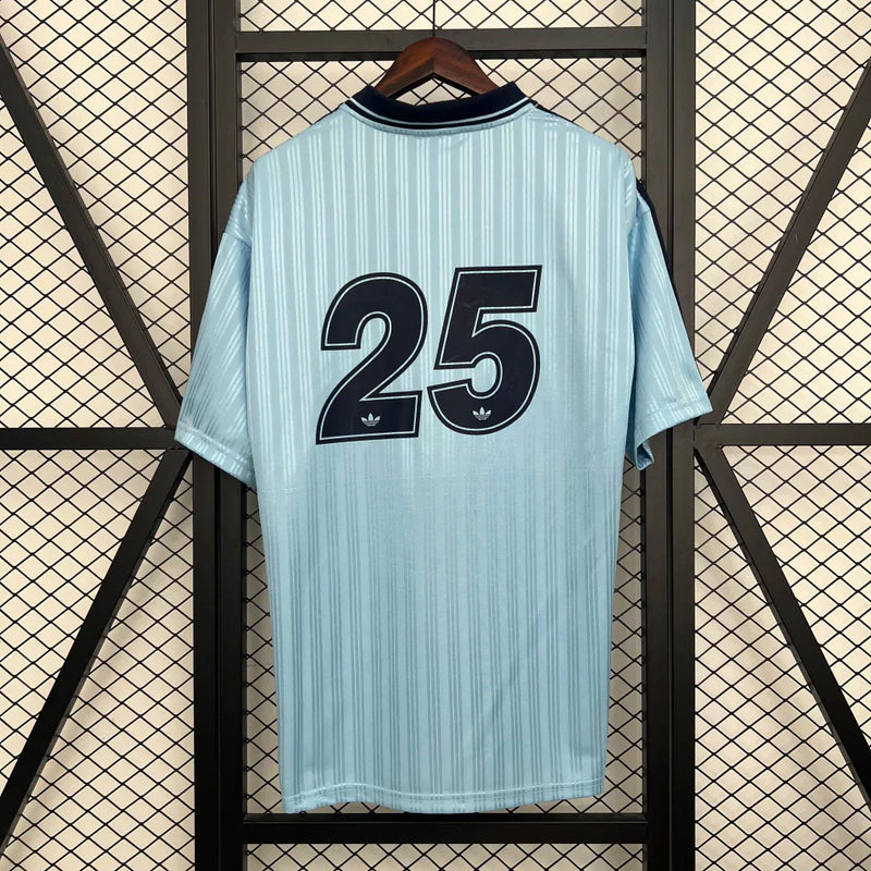 Maillot Oasis x Adidas 2025