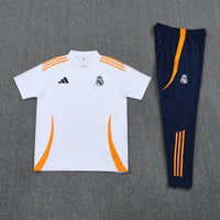 Maillot et Pantalon Real Madrid 25/26
