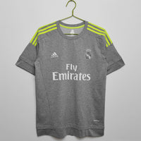 Maillot rétro du Real Madrid 2015/16