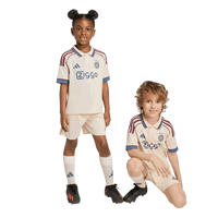 T-shirt et short pour enfant Ajax Third 25/26