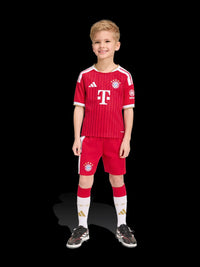 T-shirt et Short Bayern Munich Home pour Enfant 26/27